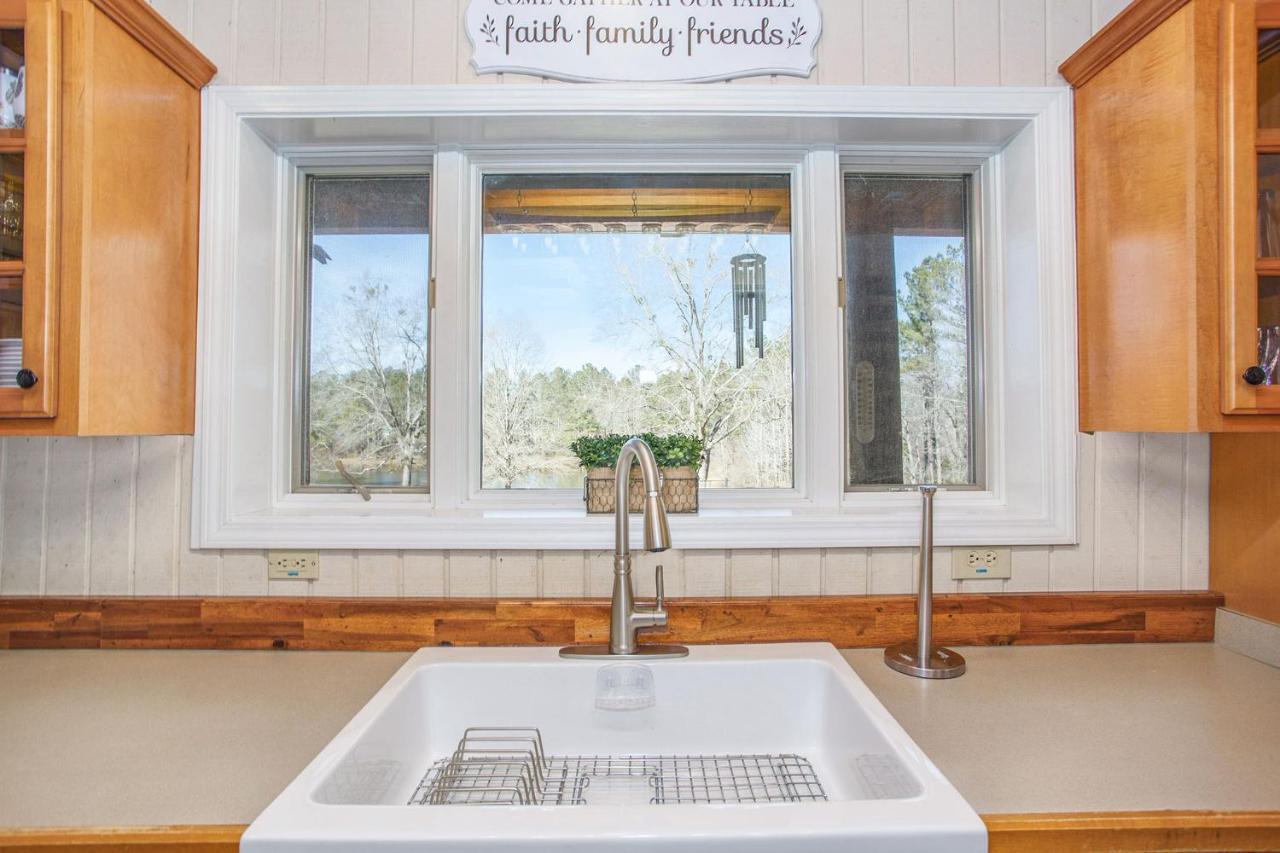 Refuge Ranch Retreat Log Cabin Lake 53+ Acres Locust Grove Kültér fotó